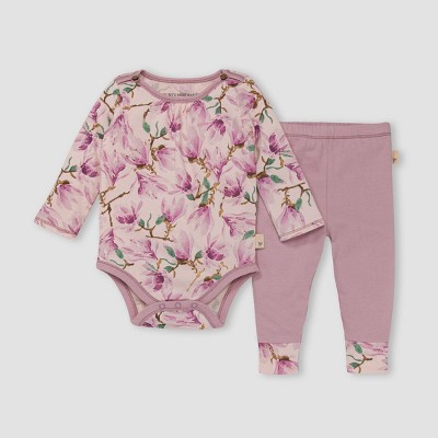 Image of Burt's Bees Baby® Baby Girls' Magnificent Magnolias Bodysuit & Pants Set - Blush Pink Newborn
