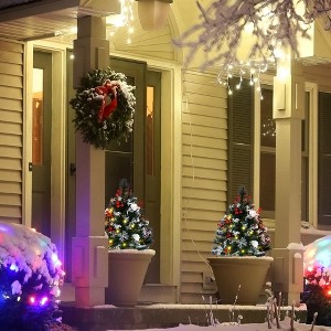 Whisen 6FT Artificial Christmas Tree with 1821 Tips, Foldable Metal Stand - 1 of 4