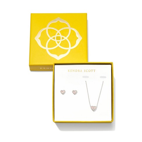 NEW hotsell GIFT KENDRA SCOTT