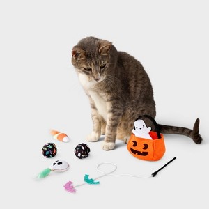 Pumpkin Pail Cat Ball Plush Toy Set - 6pk - Boots & Barkley™ - 1 of 3