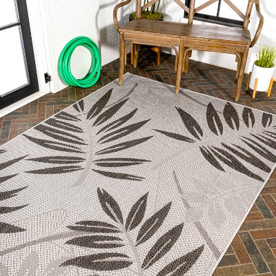 Havana Gray/Black Tropical Palm 4' x 6' Synthetic Area Rug
