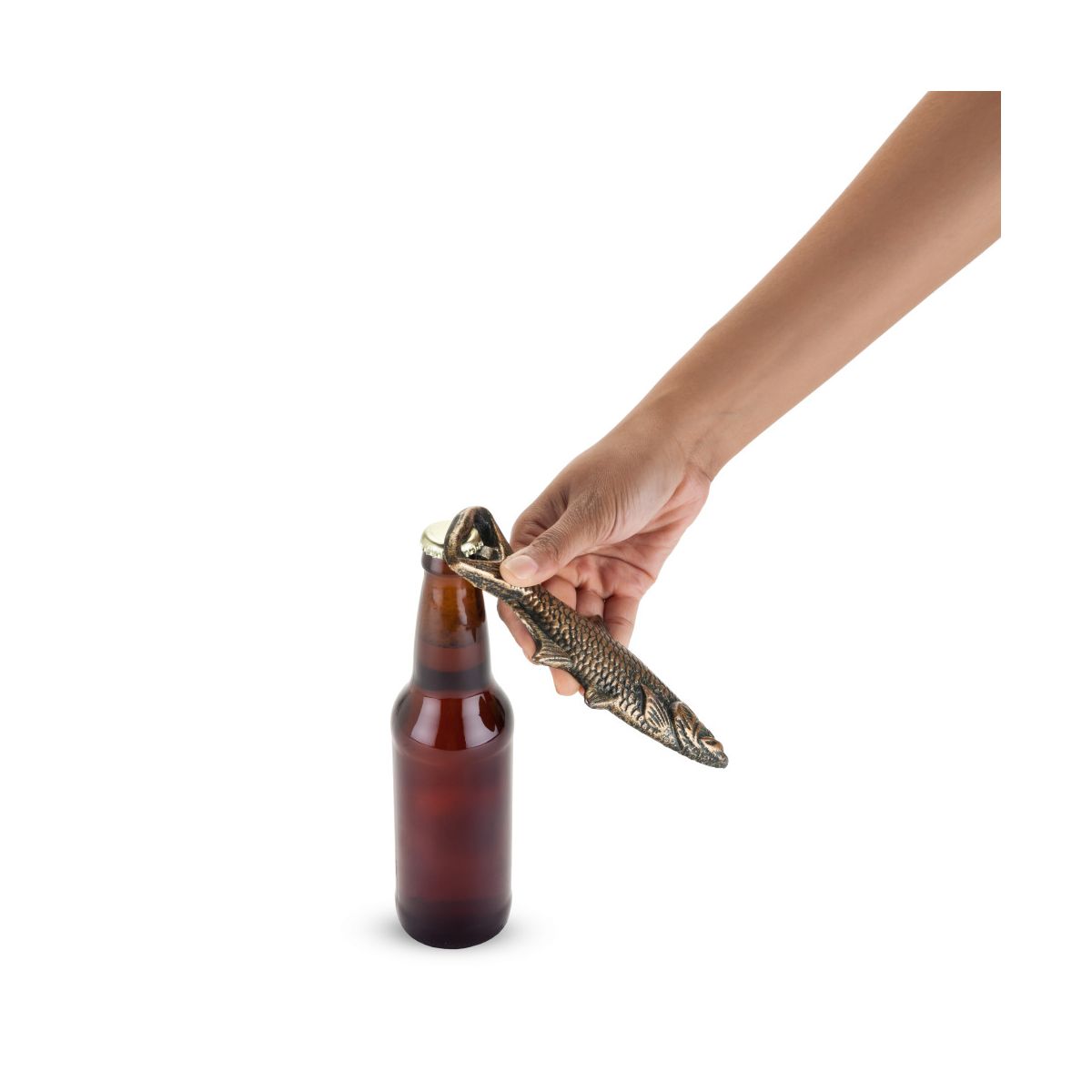 Foster & Rye Cast Iron Fish Bottle Cap Opener for Beer & Soda, Boating, Ice Fishing Trips, Camping, BBQ Party, Kitchen, Gifts for Men, Metallic Bronze - thumbnail 3