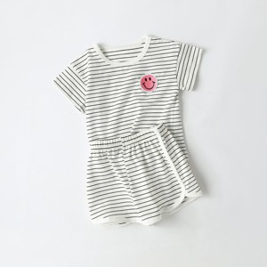 MyKids-Usa Baby Smiley Patched Pattern Striped Graphic Tee Combo Shorts Sets - 1 of 4