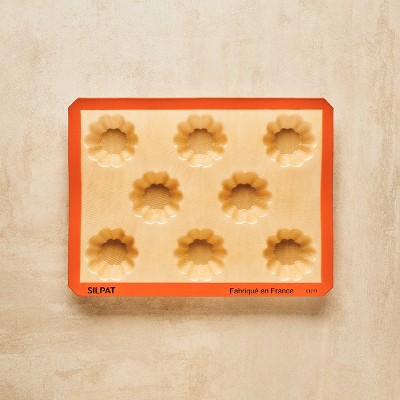 Silpat #1 Non-Stick Mold, Handcrafted in France Since 1965, Trusted by Chefs, Certified Food Safe (8 Mini Brioches Mold)
