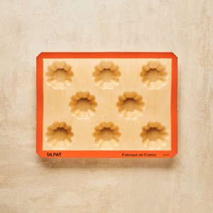 Silpat #1 Non-Stick Mold, Handcrafted in France Since 1965, Trusted by Chefs, Certified Food Safe (8 Mini Brioches Mold) - 1 of 4