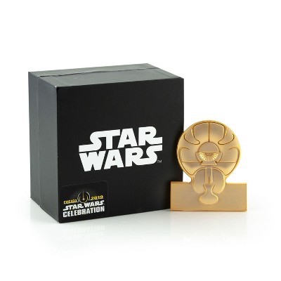 SalesOne LLC Star Wars Yavin Medal of Bravery Pin | 24-Karat Gold Plated Medal of Yavin Pin