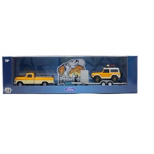 M2 Machines Auto Hauler '69 Ford F100 Ranger Truck & '71 Ford Bronco - 1 of 3