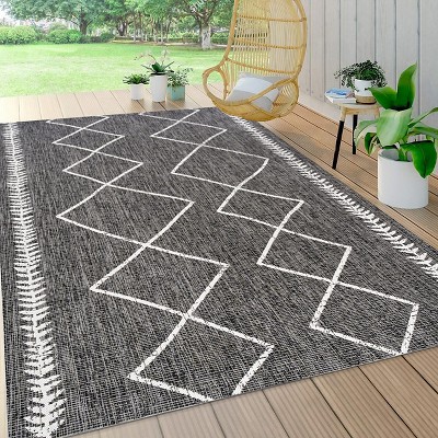 Diamond Black/Ivory Handwoven Indoor/Outdoor Rug