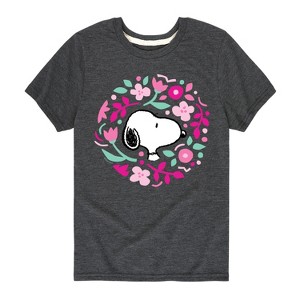 Boys' - Peanuts - Snoopy Valentine Floral Circle Short Sleeve Graphic T-Shirt - 1 of 4