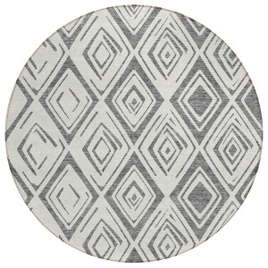 Gray And Ivory Geometric Washable Indoor Outdoor Area Rug - 1 of 4