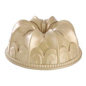 Martha Stewart Festive Holiday 9.3 Inch x 3.9 Inch Cast Aluminum Cake Pan - 1 of 4