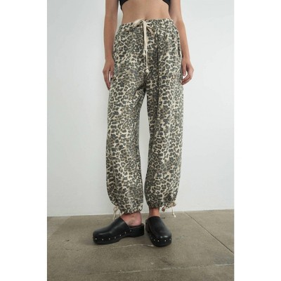 Women's Relaxed Fit Pull-on Pants - Aaron & Amber