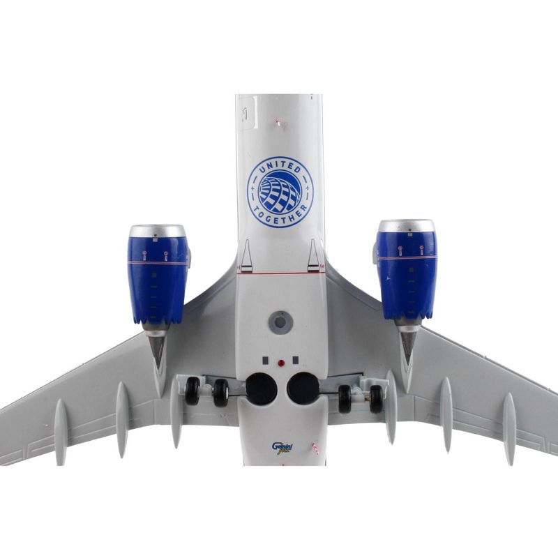 Boeing 737 MAX 8 Commercial Aircraft White with Blue Tail "Gemini 200" Series 1/200 Diecast Model Airplane by GeminiJets, 3 of 4