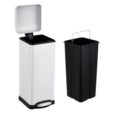 30 Liter (8 Gallon) Stainless Steel Kitchen Trash Can with Soft Close Lid, Foot Pedal