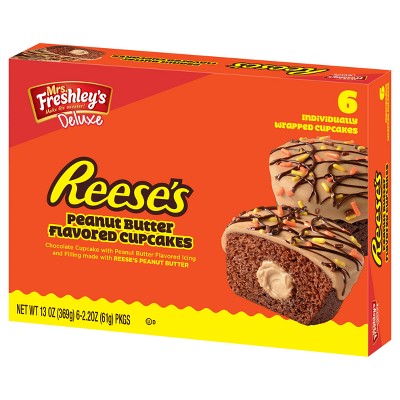 Mrs. Freshley's Deluxe Reese's Peanut Butter Flavored Cupcakes - 6ct