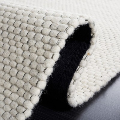 Ivory Braided Hand-Tufted Wool Blend 5' x 8' Area Rug