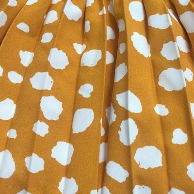 yellow dots