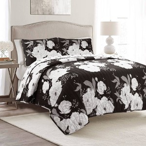 Full/Queen 3pc Zinnia Floral Quilt Set Black/Gray - Lush Décor