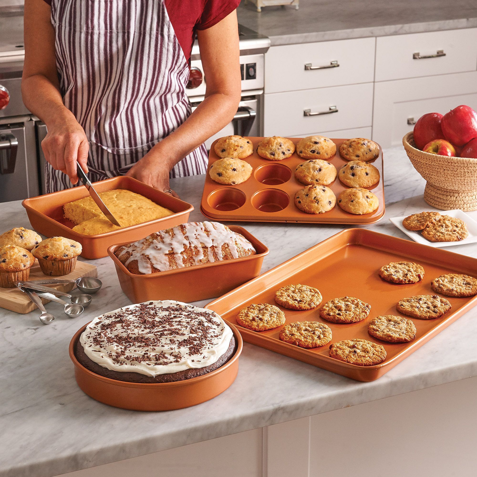 Gotham Steel Nonstick Bakeware Set Ceramic Baking Pan Muffin Pan Loaf Pan 5Pc