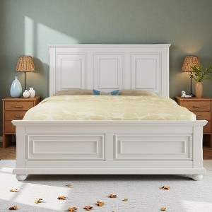 Merax Traditional Town and Country Style Pinewood Queen Bed with Decorative Fretwork and Grooved Panels - 1 of 4