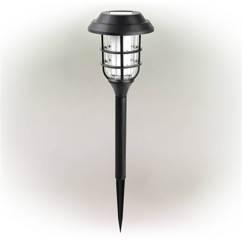 Luminar outdoor solar pathway lights. 6 lights total. G -   608-792-2437