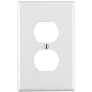 Leviton White 1 gang Nylon Duplex Wall Plate (Pack of 20) - 1 of 1