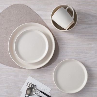 White Ceramic 16-Piece Dinnerware Set, Service for 4
