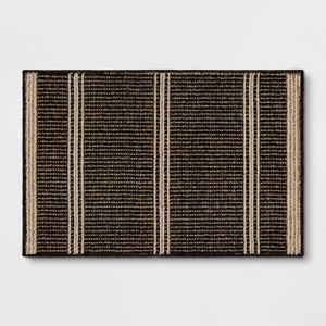 Tapete acento afelpado lavable de 2'x3' en marrón oscuro - Threshold™