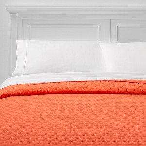 Twin/Twin XL Jersey Quilt Mango - ? - Room Essentials , Orange