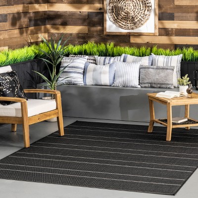 Modern Striped Black Synthetic Area Rug 5' 3" x 7' 6"