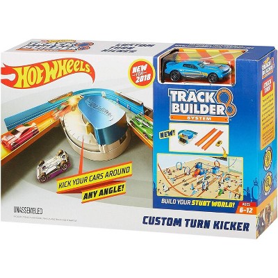 hot wheels track builder custom turn kicker