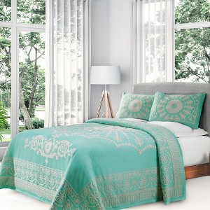 Lightweight Cotton Blend Oversized Jacquard Traditional Medallion Bedspread Set by Blue Nile Mills - 1 of 4