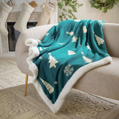 Green Cotton Sherpa Throw with Christmas Trees