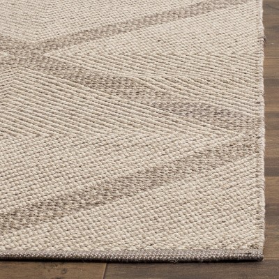 Coastal Charm Hand-Woven Gray Cotton 8' x 10' Area Rug