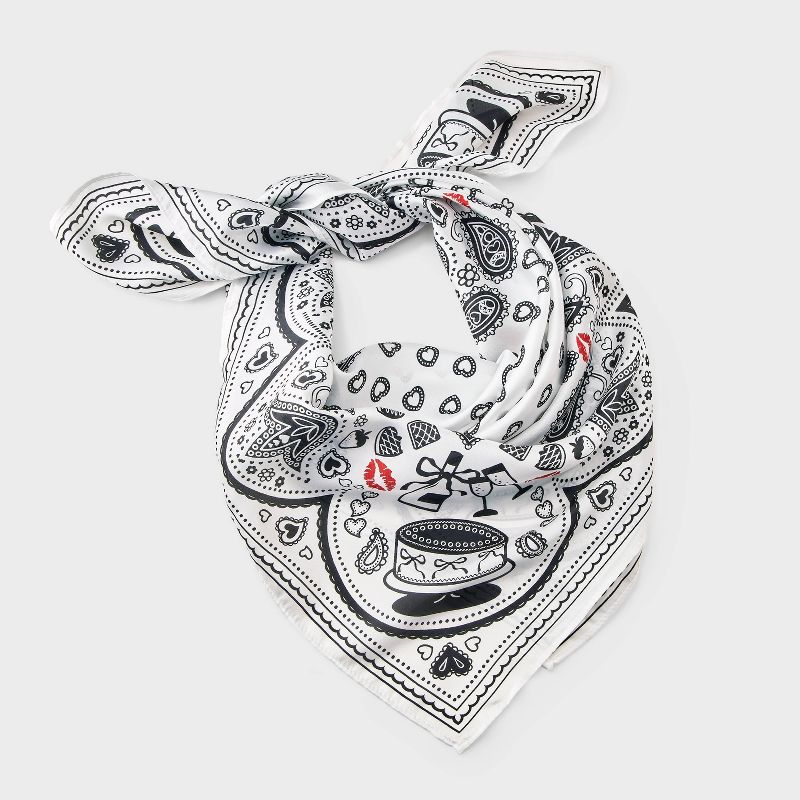 Sweets & Paisley Print Scarf - Universal Thread™ White