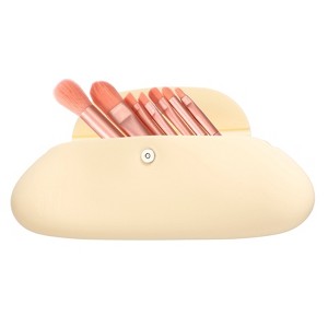 Unique Bargains Reusable Portable Magnetic Cosmetic Makeup Brush Case - 1 of 4