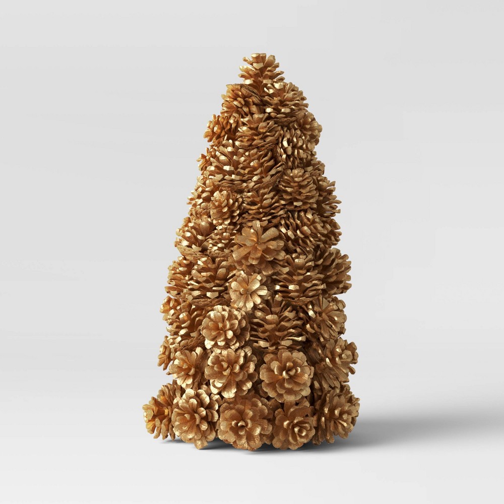 Large Golden Pinecone Tree - Threshold