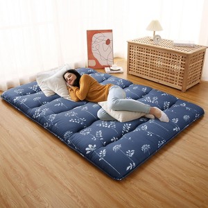 Futon Mattress, Japanese Twin Size - Floral Pattern Floor Mattress for Tatami, Sleeping Pad, Camping Travel - 1 of 4