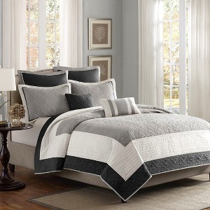 Sapphtopaz 7 Piece Bedding Quilt Set Solid Color Border Medallion Pattern Quilting Reversible Quilt Set with Throw Pillow - 1 of 4