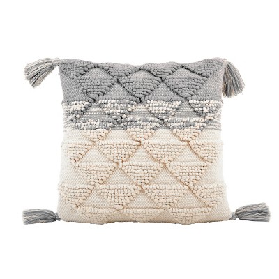 VIP Cotton 16 in. White Pillow With Tassels