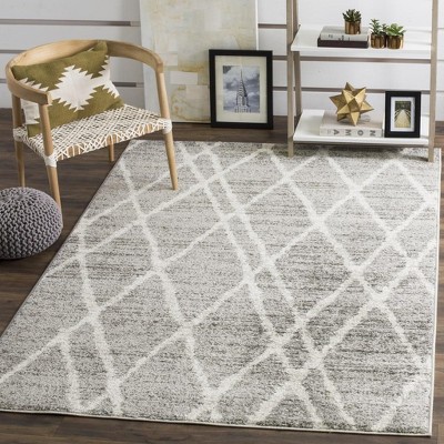 Chic Ivory & Silver 4' x 6' Reversible Synthetic Area Rug