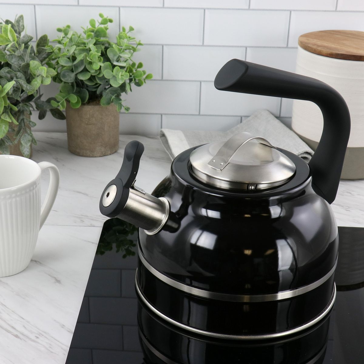 Kenmore Elite 2.3 Quart Stainless Steel Whistling Tea Kettle in Black - thumbnail 4