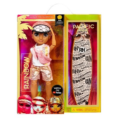 Rainbow High Pacific Coast Finn Rosado Fashion Doll