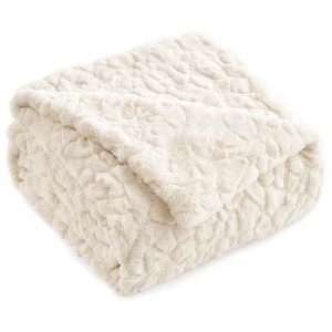 Itopfox Reversible Faux Fur Throw Blanket, Ultra-Soft Plush Warm Fluffy Wave Textured Blanket for Couch, Sofa, Bedroom, Living Room, Cream White - 1 of 4
