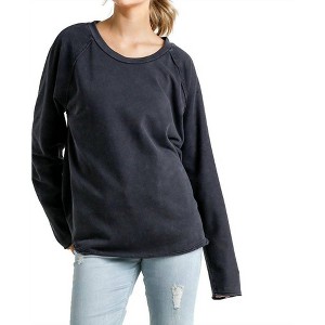 Women's Mineral Washed Raw Hem Top - umgee - 1 of 4
