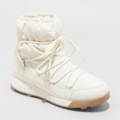 Womens white best sale snow boots