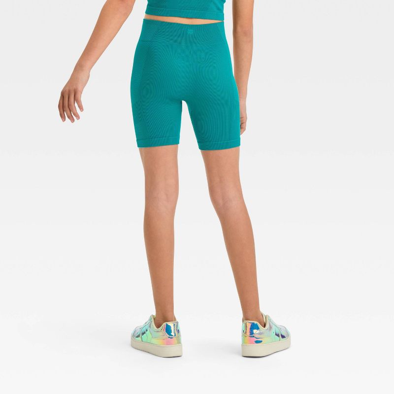 Girls&#39; Seamless Bike Shorts - All In Motion™, 2 of 4