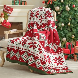 Amelie Home Chenille Knit Throw Blanket, Reversible Christmas Pattern, Cozy Holiday Decor Gift for Bed & Couch - 1 of 4