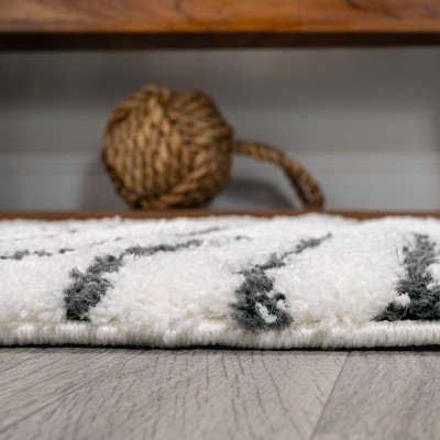 8' x 10' White and Black Stripe Shag Area Rug