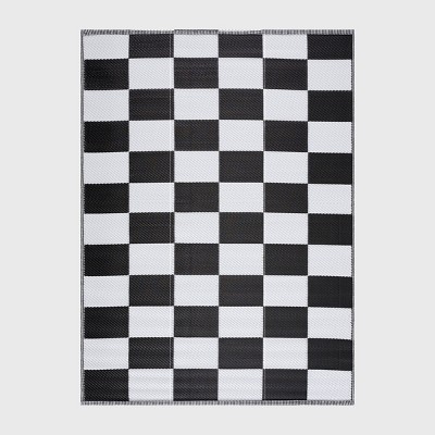 Playa Rug California Plastic Floor Mat Rectangle Woven Indoor Outdoor Folded Area Rug Checkered Black & White